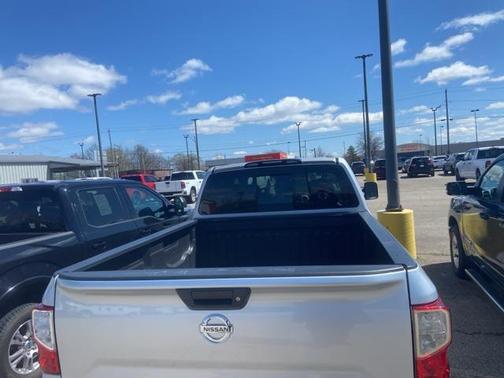 2017 Nissan Titan XD SV