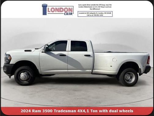 2024 RAM 3500 Tradesman Crew Cab 4x4 8' Box