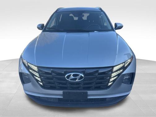 Shimmering Silver 2024 Hyundai TUCSON SEL