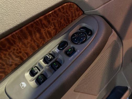 2006 Dodge Ram 2500 SLT Quad Cab