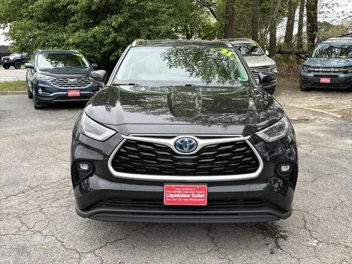 2021 Toyota Highlander Hybrid XLE