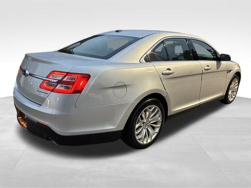 2013 Ford Taurus Limited