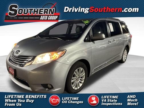 2016 Toyota Sienna XLE