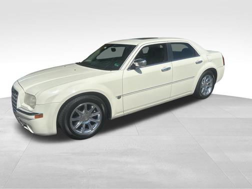White 2006 Chrysler 300C Base