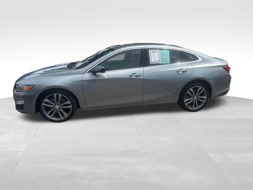 Sterling Gray Metallic 2024 Chevrolet Malibu FWD 2LT