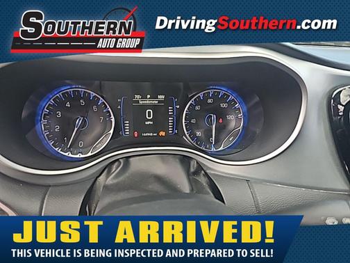 2020 Chrysler Pacifica Touring