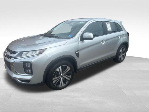 Alloy Silver Metallic 2025 Mitsubishi Outlander Sport SE