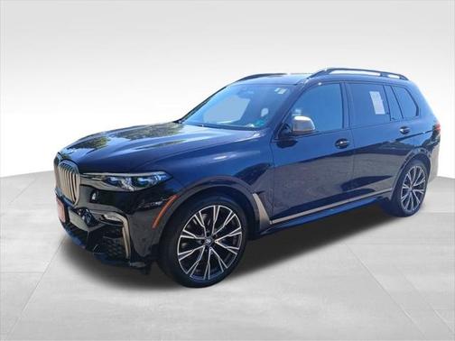 2021 BMW X7 M50i