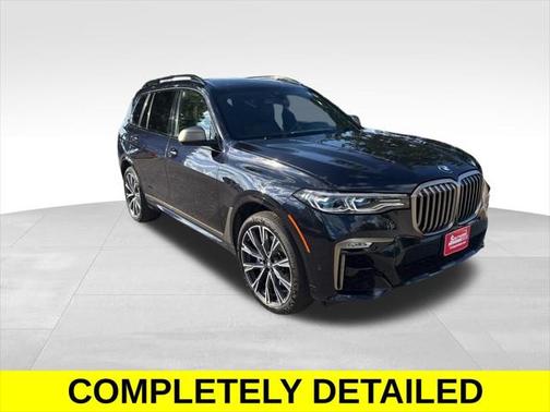2021 BMW X7 M50i