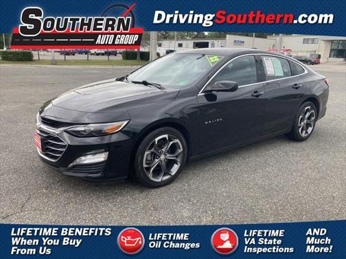 2022 Chevrolet Malibu FWD LT