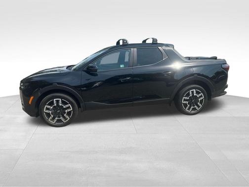 Phantom Black 2025 Hyundai SANTA CRUZ Limited