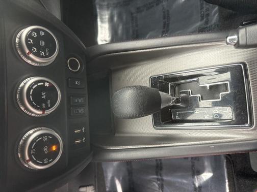 2024 Mitsubishi Outlander Sport SE