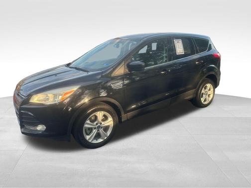 Tuxedo Black 2014 Ford Escape SE
