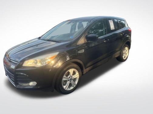 Tuxedo Black 2014 Ford Escape SE