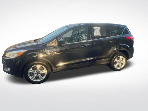 Tuxedo Black 2014 Ford Escape SE