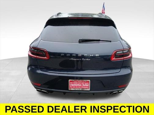 2017 Porsche Macan Turbo