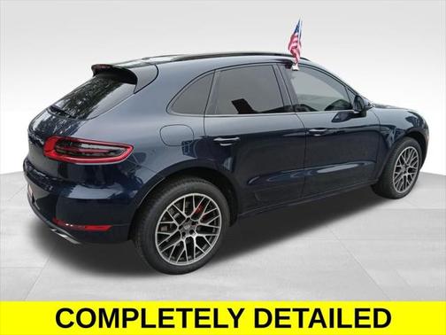 2017 Porsche Macan Turbo