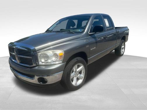 Mineral Gray Metallic Clearcoat 2008 Dodge Ram 1500 SLT Quad Cab
