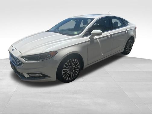 White Platinum Clearcoat Metallic 2017 Ford Fusion SE