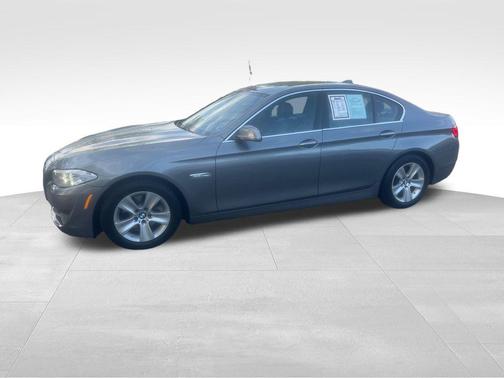 Space Gray Metallic 2011 BMW 528 528i