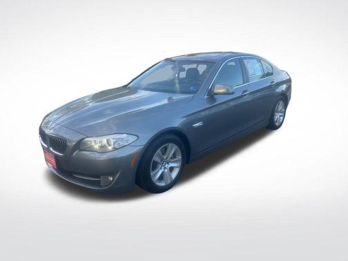 Space Gray Metallic 2011 BMW 528 528i