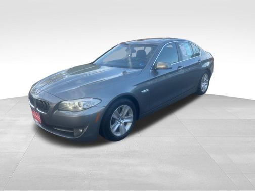 Space Gray Metallic 2011 BMW 528 528i