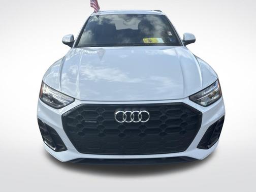 Daytona Gray Pearl Effect 2025 Audi Q5 45 S line Premium