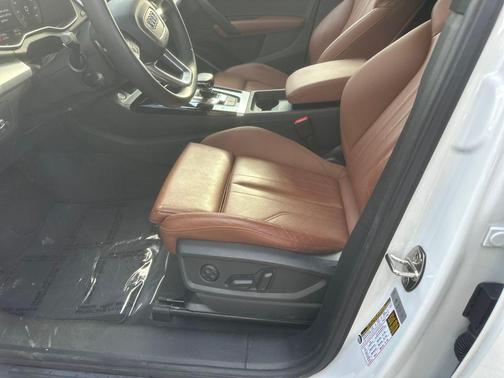 2025 Audi Q5 45 S line Premium