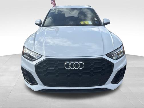 2025 Audi Q5 45 S line Premium