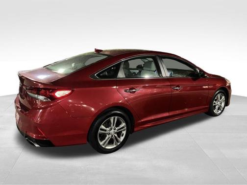 2018 Hyundai SONATA SEL