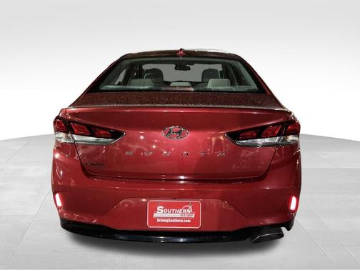 2018 Hyundai SONATA SEL