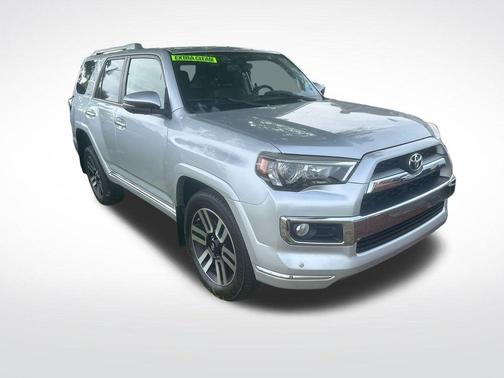 Classic Silver Metallic 2016 Toyota 4Runner Limited