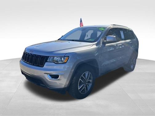 2019 Jeep Grand Cherokee Laredo