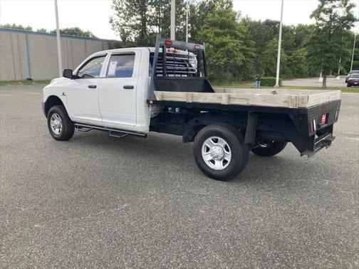 2017 RAM 2500 Tradesman Crew Cab 4x4 8' Box