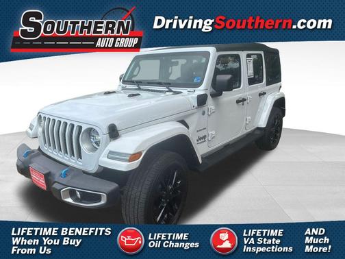 Bright White Clearcoat 2022 Jeep Wrangler Unlimited 4xe Sahara