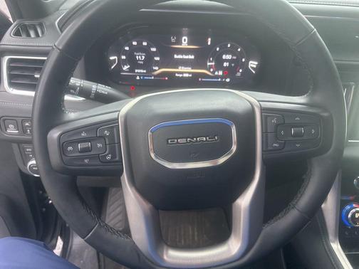 Midnight Blue Metallic 2023 GMC Yukon Denali