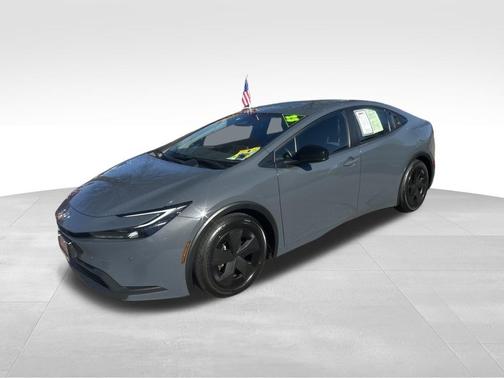 2023 Toyota Prius LE