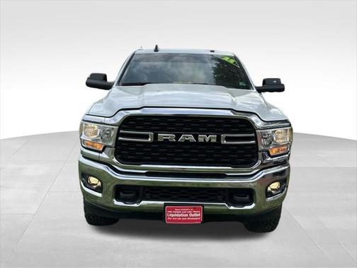 2022 RAM 2500 Big Horn Crew Cab 4x4 6'4' Box