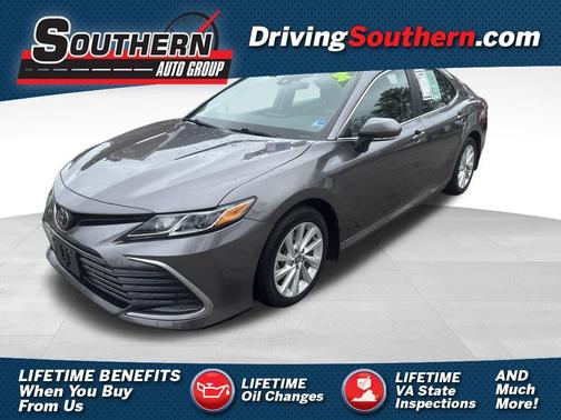 2024 Toyota Camry LE