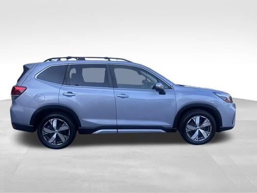 Ice Silver Metallic 2020 Subaru Forester Touring