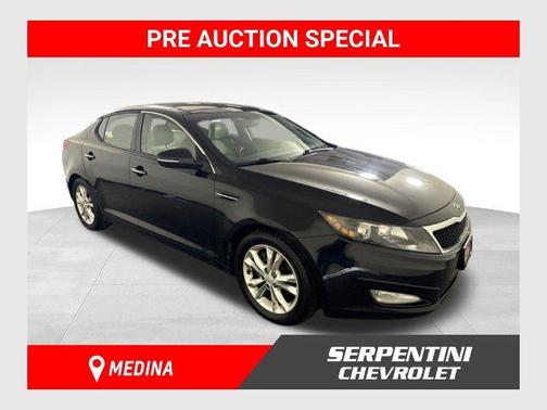 Ebony Black 2013 Kia Optima EX