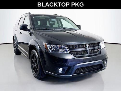 Pitch Black Clearcoat 2017 Dodge Journey GT
