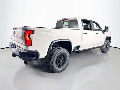 2026 Chevrolet Silverado 2500 ZR2