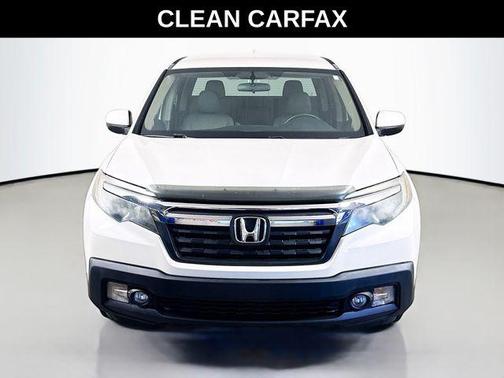 White Diamond Pearl 2017 Honda Ridgeline