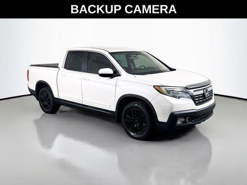 White Diamond Pearl 2017 Honda Ridgeline