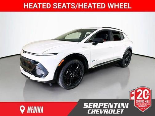 Iridescent Pearl Tricoat 2025 Chevrolet Equinox EV RS