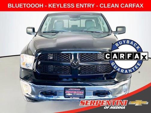 2017 RAM 1500 SLT