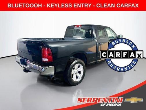 2017 RAM 1500 SLT