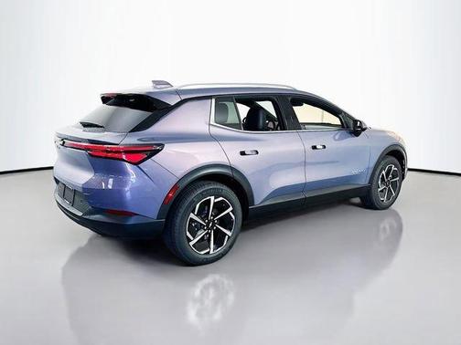 2026 Chevrolet Equinox EV LT 2