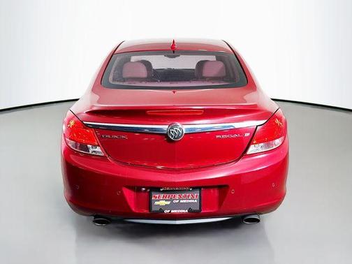 2013 Buick Regal Premium 1